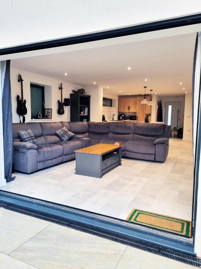 نيوكويي Town Location - 5 Min Walk To Beach - Dog Friendly المظهر الخارجي الصورة